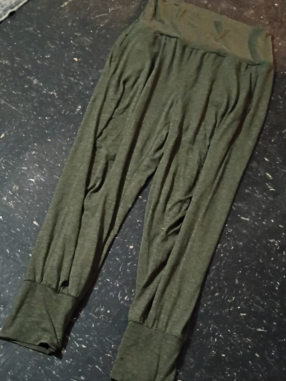 aerie Olive Green Harem-Style Leggings Size Large-b10